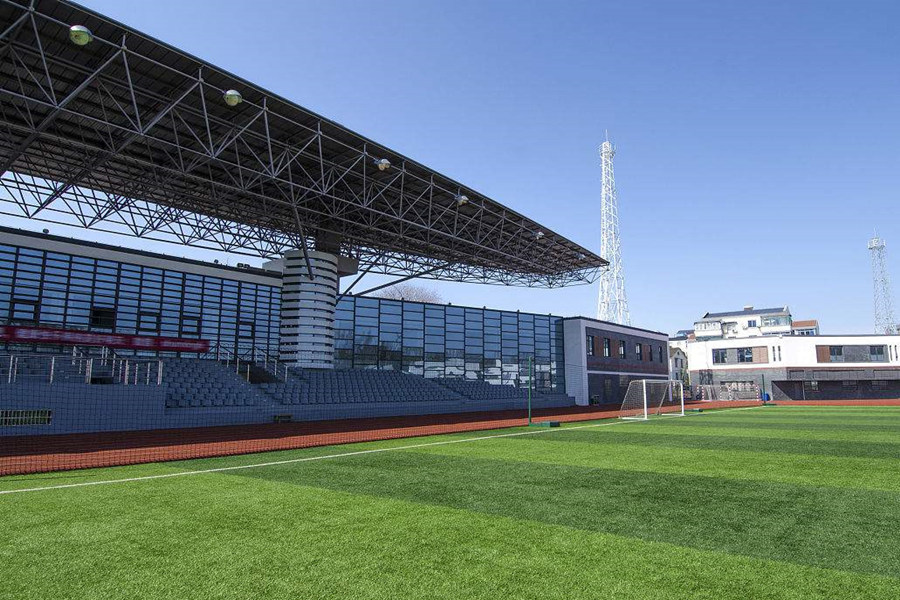 本溪体育场看台网架工程